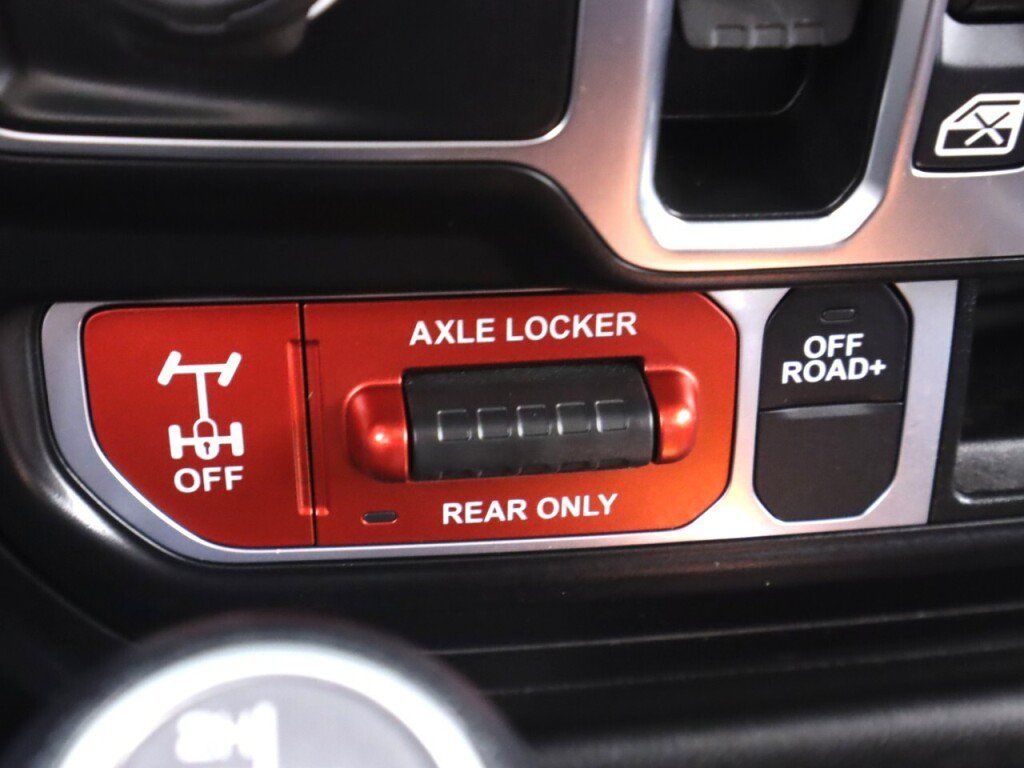 Used 2022 Jeep Gladiator Mojave w/ LED Lighting Group AWD/4WD image 26