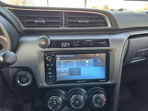 Used 2016 Scion tC image 13