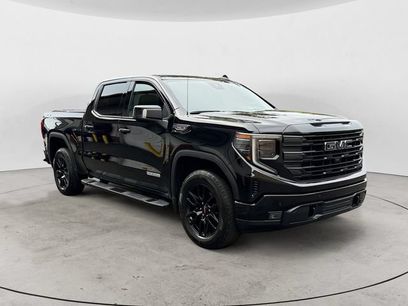 Used 2024 GMC Sierra 1500 Elevation w/ Elevation Premium Package