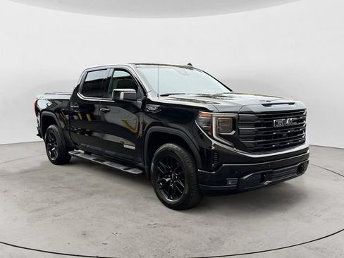 Used 2024 GMC Sierra 1500 Elevation w/ Elevation Premium Package AWD/4WD image 3