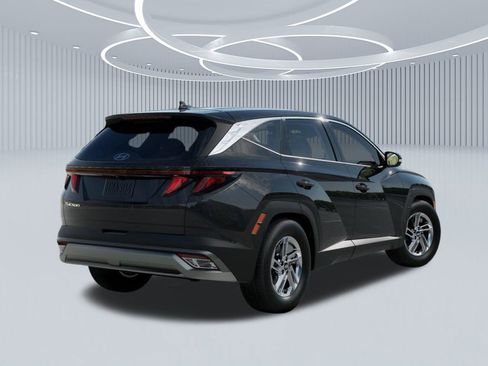 New 2026 Hyundai Tucson SE image 4