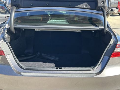 Used 2023 Toyota Camry LE image 12