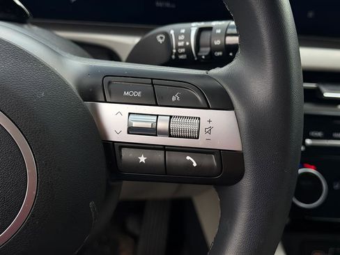 Used 2025 Hyundai Tucson SEL AWD/4WD image 27