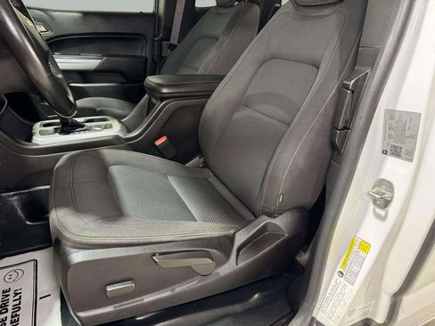 Used 2021 Chevrolet Colorado LT w/ Fleet Safety Package AWD/4WD image 22
