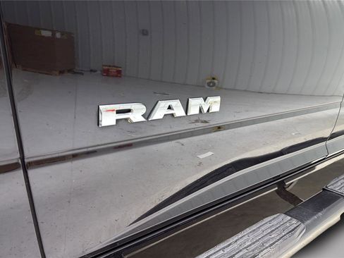 Used 2023 RAM 2500 Big Horn w/ Level 1 Equipment Group AWD/4WD image 34
