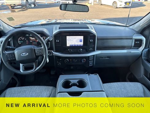 Used 2023 Ford F150 XLT image 2