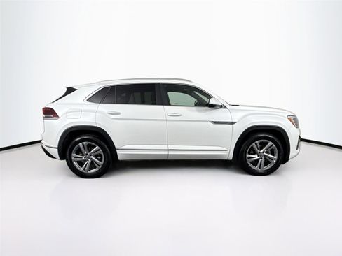 Used 2024 Volkswagen Atlas Cross Sport SEL R-Line AWD/4WD image 11