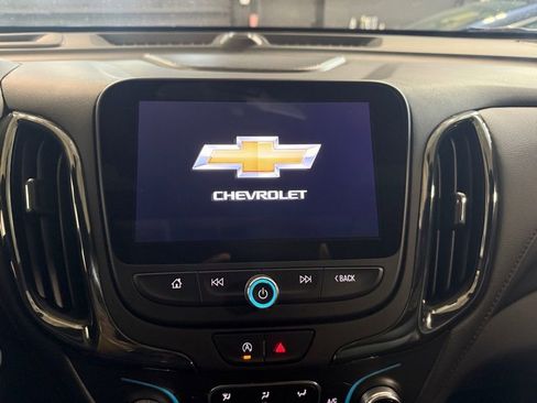Used 2024 Chevrolet Equinox RS w/ RS Leather Package AWD/4WD image 18