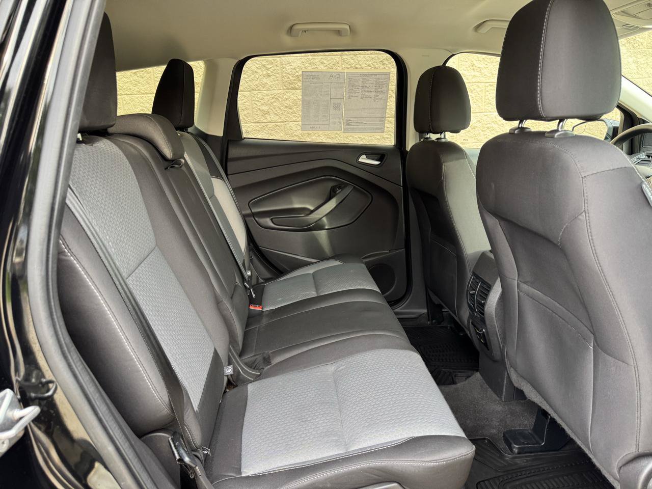 Used 2017 Ford Escape SE AWD/4WD image 21
