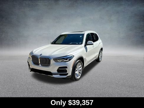Used 2023 BMW X5 xDrive40i w/ Premium Package image 4