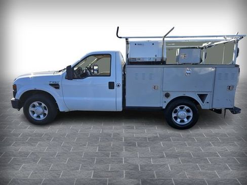 Used 2008 Ford F350 2WD Regular Cab Super Duty image 4