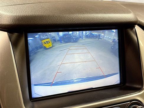 Used 2020 Chevrolet Tahoe Premier image 16