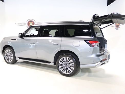 Used 2025 INFINITI QX80 Sensory AWD/4WD image 33