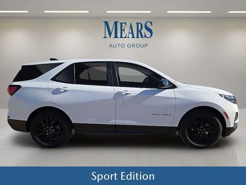 Used 2023 Chevrolet Equinox LS w/ Sport Edition image 6