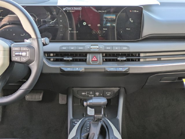 Certified 2025 Kia K4 GT-Line w/ GT-Line Sunroof Package FWD image 16