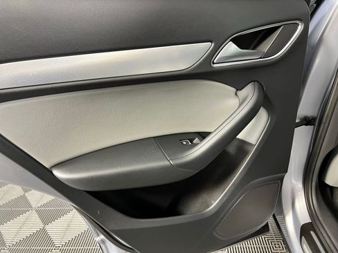 Used 2018 Audi Q3 2.0T Premium w/ Convenience Package image 25