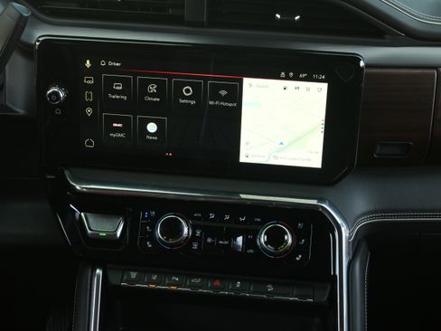 Used 2026 GMC Sierra 2500 Denali Ultimate w/ Max Trailering Package image 5