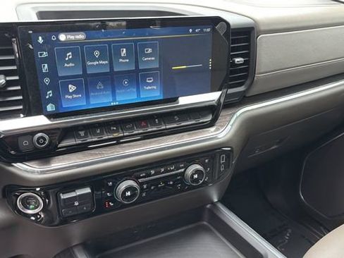 Used 2024 Chevrolet Silverado 2500 LTZ w/ LTZ Premium Package image 25