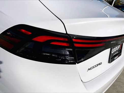 Used 2025 Honda Accord SE image 28