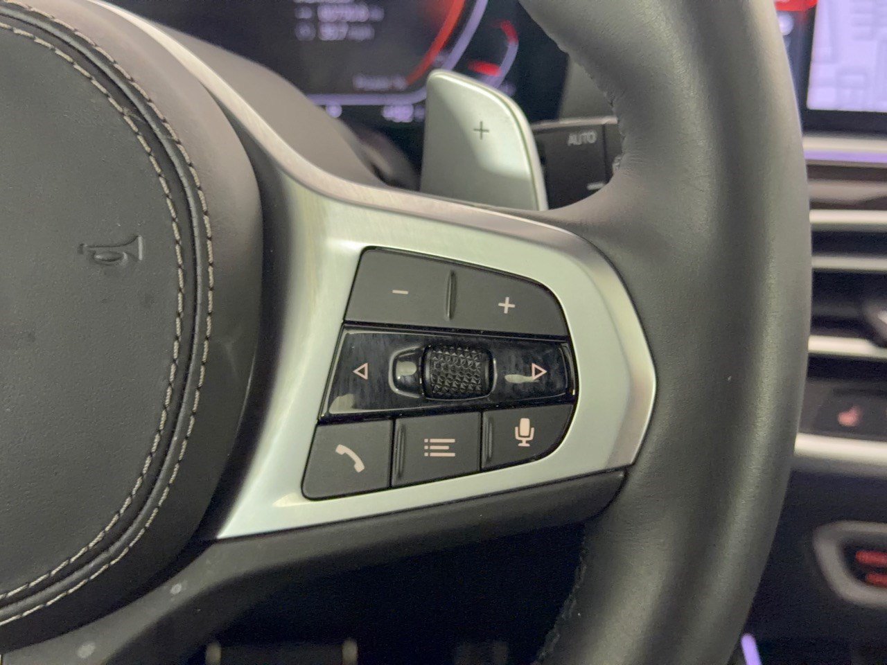 Used 2021 BMW X5 sDrive40i w/ M Sport Package RWD image 19