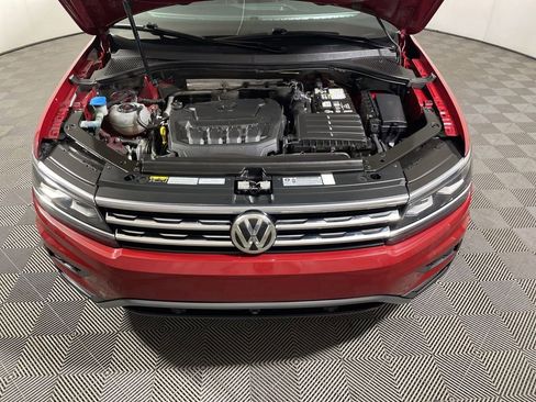 Used 2018 Volkswagen Tiguan SEL Premium w/ 3rd Row Seat Package image 26