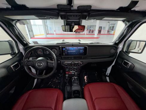Used 2024 Jeep Wrangler Unlimited Rubicon 392 AWD/4WD image 23