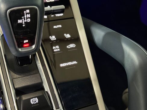 Used 2019 Porsche Cayenne S AWD/4WD image 16