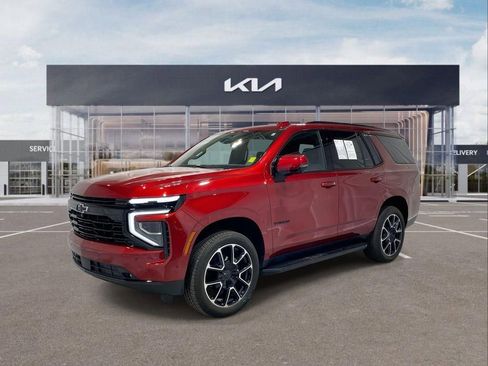 Used 2025 Chevrolet Tahoe RST w/ Comfort Package image 4