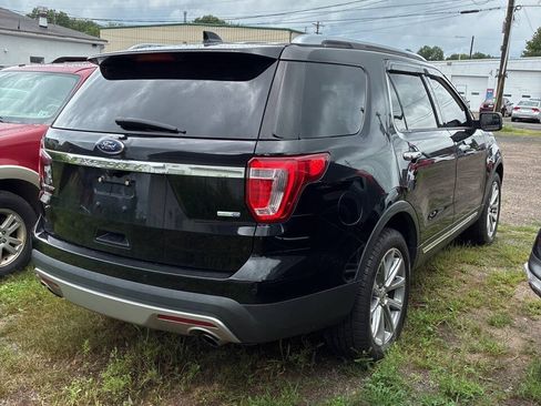 Used 2017 Ford Explorer Limited AWD/4WD image 5