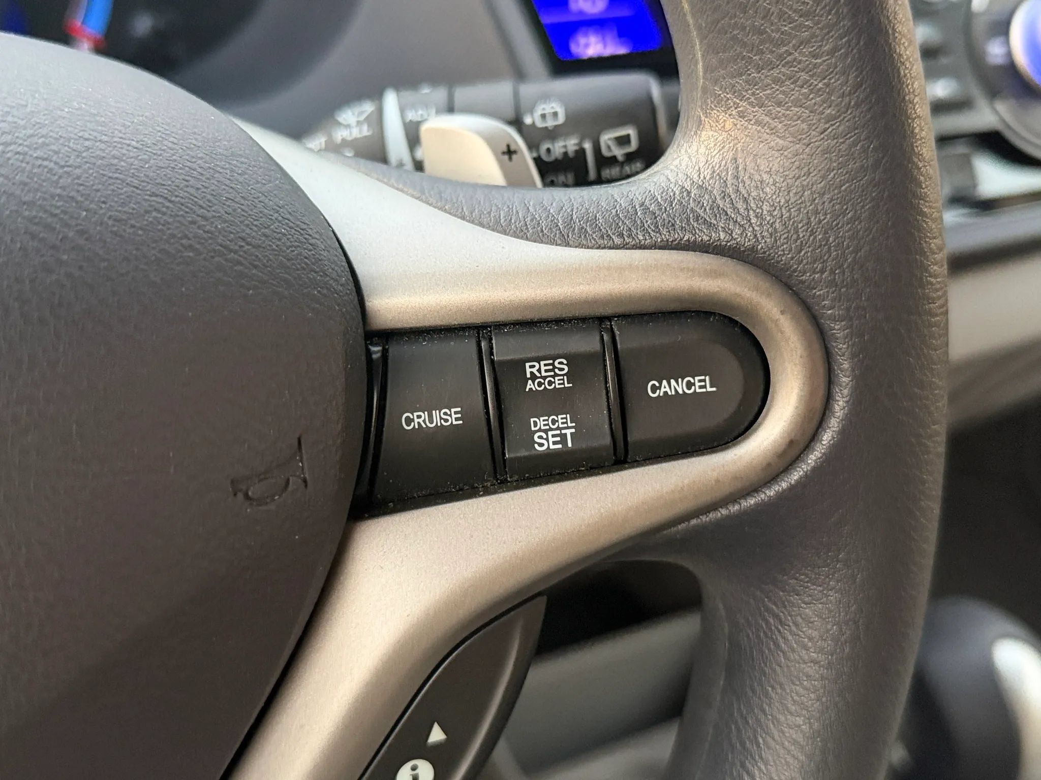 Used 2010 Honda Insight EX image 32