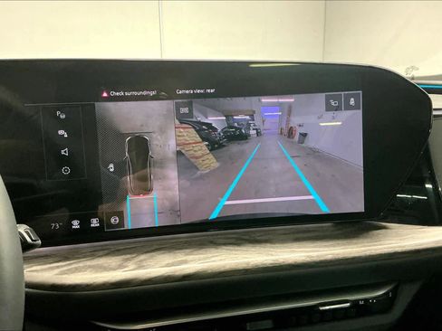 Used 2025 Audi Q5 Premium Plus w/ Premium Plus image 23