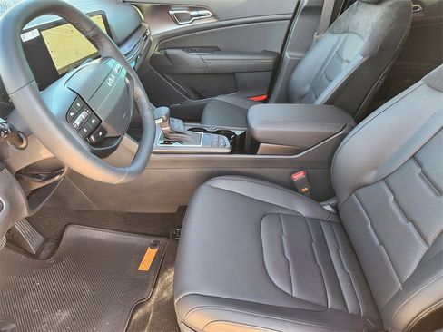 New 2026 Kia Sportage SX image 9
