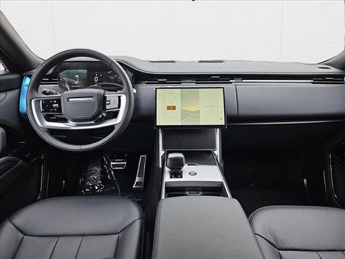 New 2025 Land Rover Range Rover SV AWD/4WD image 9