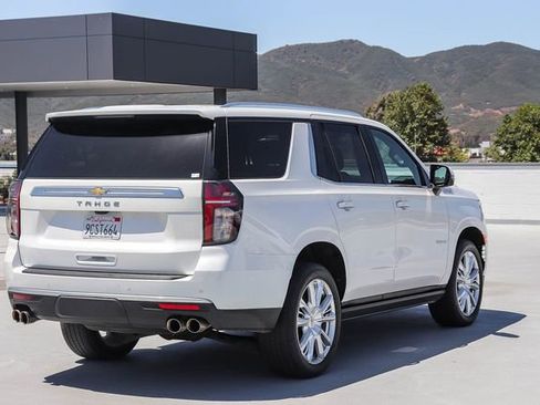 Used 2022 Chevrolet Tahoe High Country AWD/4WD image 7