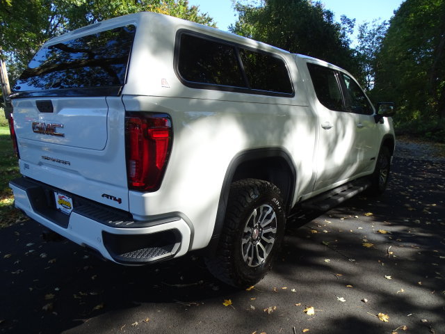 Used 2020 GMC Sierra 1500 AT4 w/ Off-Road Performance Package AWD/4WD image 25