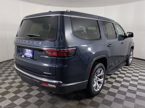 Used 2022 Jeep Wagoneer Series I w/ Premium Group I image 9