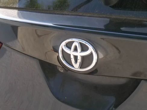 Used 2018 Toyota Corolla iM w/ Carpet Mat Package (TMS) image 11