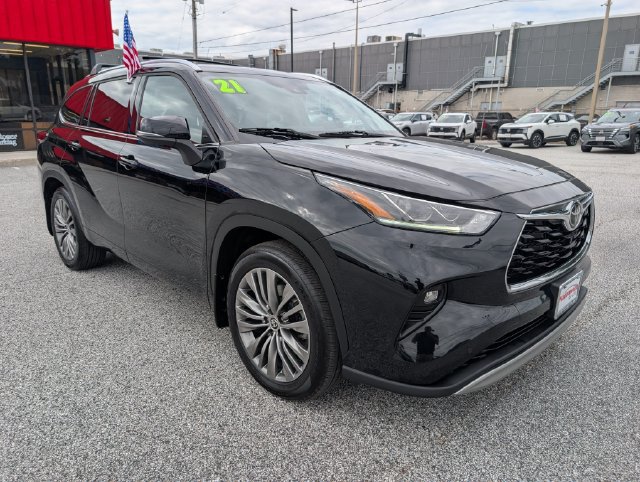 Used 2021 Toyota Highlander Platinum AWD/4WD image 7