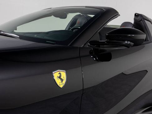 Certified 2021 Ferrari 812 GTS RWD image 30