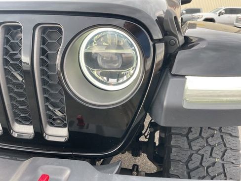 Used 2020 Jeep Gladiator Rubicon image 9
