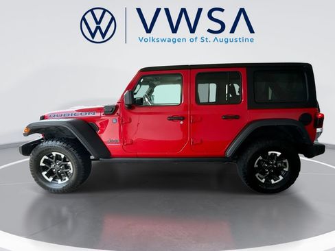 Used 2024 Jeep Wrangler Unlimited Rubicon 4xe AWD/4WD image 5