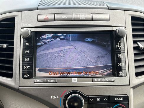 Used 2010 Toyota Venza AWD image 31