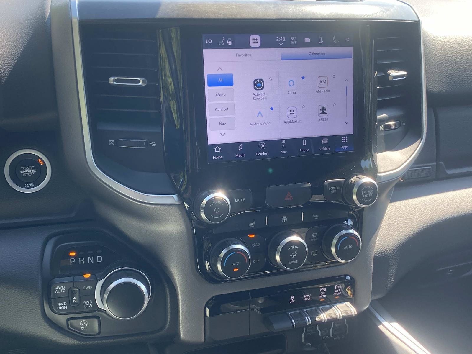 Used 2022 RAM 1500 Big Horn AWD/4WD image 30