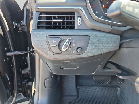 Used 2018 Audi A5 2.0T Premium Plus image 33