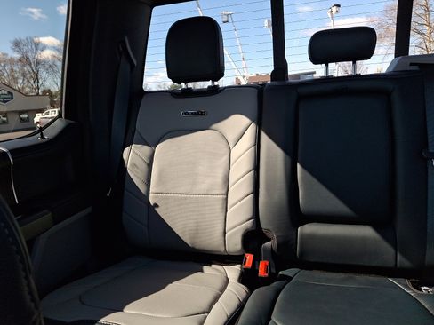 Used 2022 Ford F250 Limited image 18