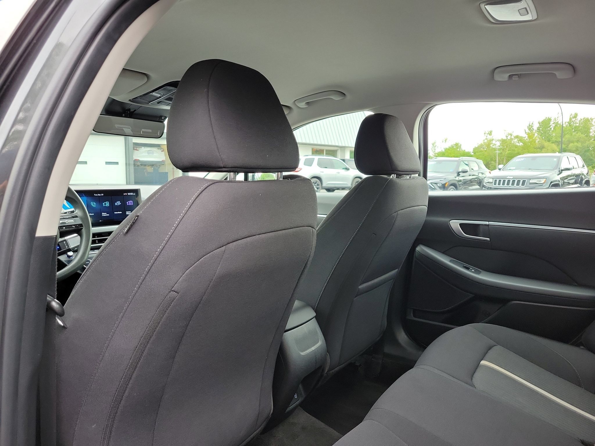 Used 2025 Hyundai Sonata SEL FWD image 24