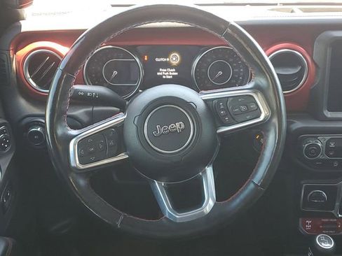 Used 2021 Jeep Wrangler Unlimited Rubicon w/ Dual Top Group AWD/4WD image 13