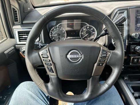 Used 2023 Nissan Titan Platinum Reserve w/ Moonroof Package AWD/4WD image 12