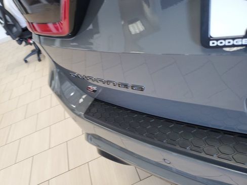 Used 2025 Dodge Durango SRT Hellcat w/ Trailer Tow Group IV AWD/4WD image 8