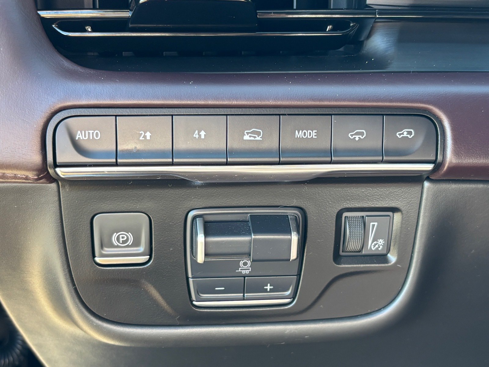 Used 2023 Cadillac Escalade Sport Platinum AWD/4WD image 26